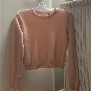 Brandy Melville pink sweater !!